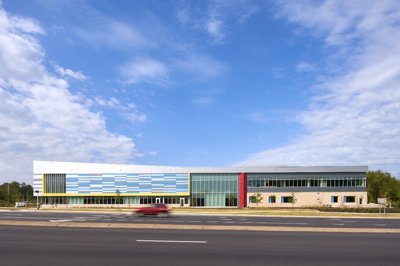 La YMCA y la Escuela Primaria del sudeste de Raleigh