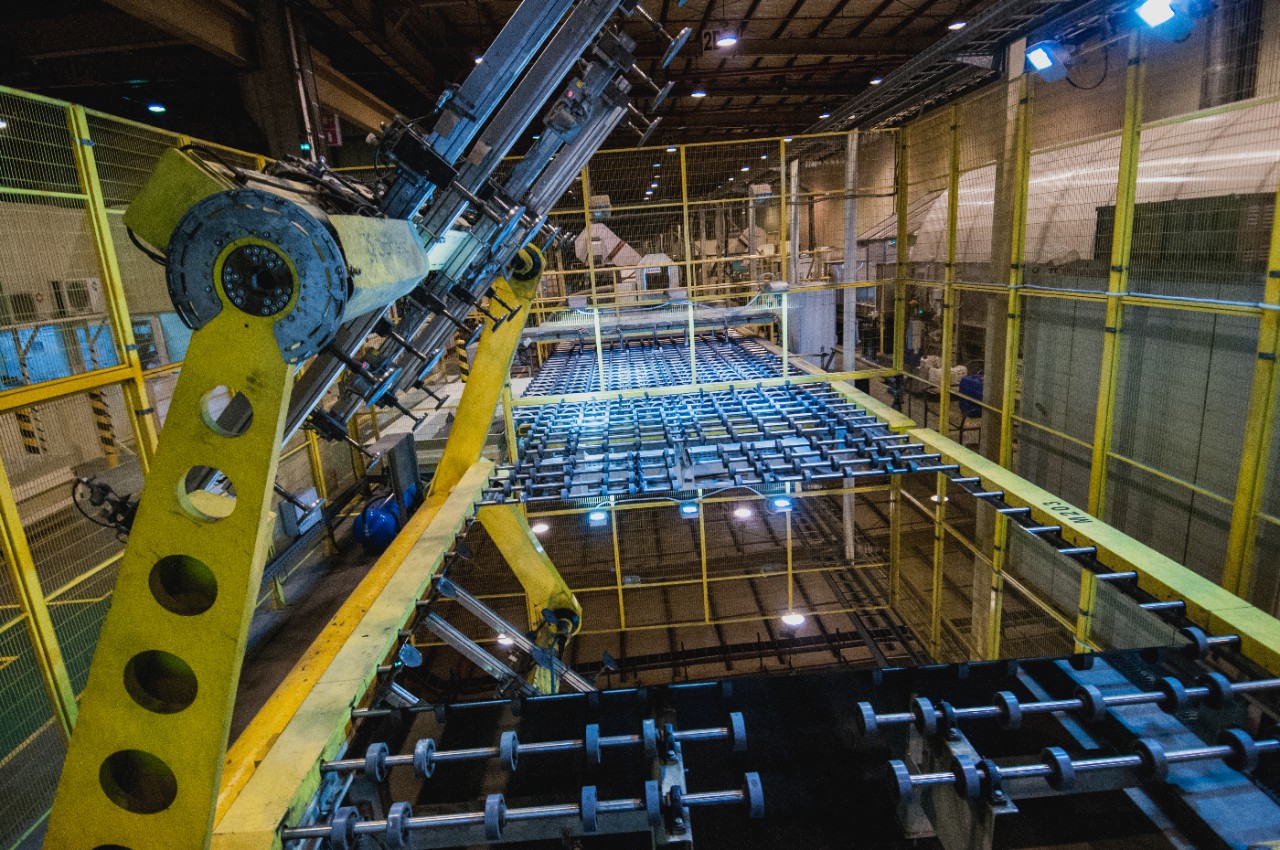 Chaîne de production du verre réfléchissant